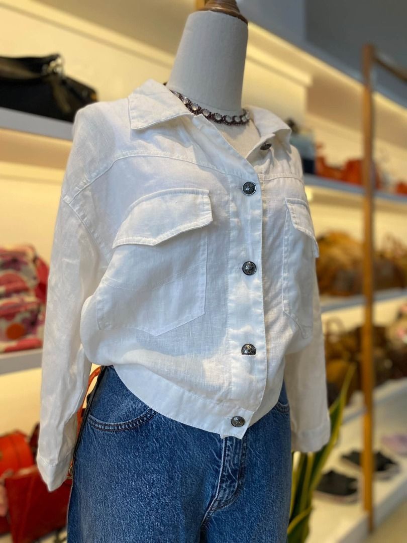 KOREAN LINEN LIGHT JACKET (Category: Coats, Jackets and Outerwear) located in Baguio. Submitted by asna_taku (Listing ID 1465661574, Image 3). Description: KOREAN LINEN LIGHT JACKET S-M ₱780.