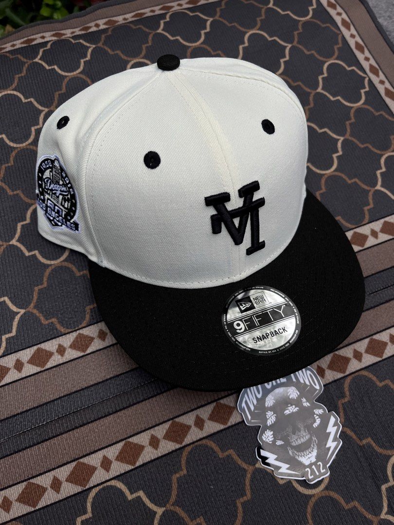 LA inverted 9fifty (Category: Activewear) located in Muntinlupa City. Submitted by mioky01 (Listing ID 1465646636, Image 2). Description: Brandnew Legit / original / authentic On hand/ ready to ship ✈️ Money back guarantee if proven fake 🙌 Fb page : 212 Muntinlupa 📩🔑.