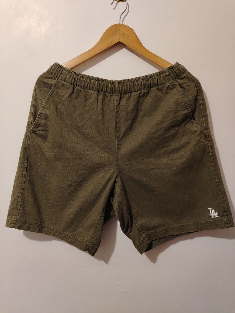 LA Shorts (Category: Shorts) located in Candijay. Submitted by 6312_streetwear (Listing ID 1465612810, Image 1). Description: Waistline 30 to 36 Length 18 HEM 11½.