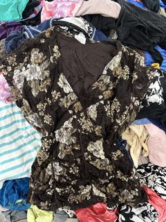 (Category: ) located in . Submitted by leans_closet (Listing ID 1465680415, Image 1). Description: .