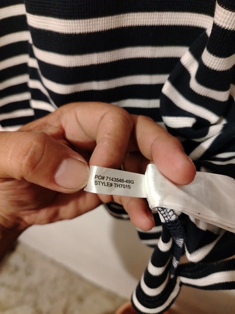 Lacoste (Category: Shirts) located in Candijay. Submitted by 6312_streetwear (Listing ID 1465606402, Image 3). Description: 20x26 Large for Women.