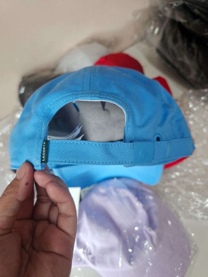 LACOSTE Cap (Category: Caps & Hats) located in Quezon City. Submitted by senyoramaria2 (Listing ID 1465625977, Image 3). Description: LACOSTE Cap One Size #CanadaPasabuy.