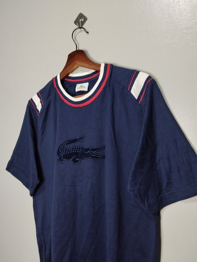 Lacoste Sport T-shirt (Category: Tshirts & Polo Shirts ) located in Bago City. Submitted by gent.ly.getup (Listing ID 1465692547, Image 2). Description: like new no issue 21 by 27 9.8/10 color rate size 3 on tag.