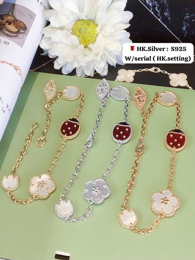 ladybug necklace and bracelet s925 hk setting (Category: Necklaces) located in Manila. Submitted by primejewelry (Listing ID 1465759292, Image 2). Description: .
