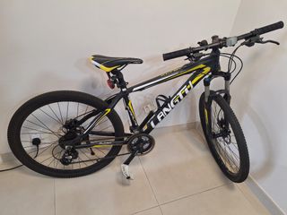 （分類：）位於 。 由 yellowbear.fish 提交（商品編號 1465616998，圖片 1）。簡介： 。