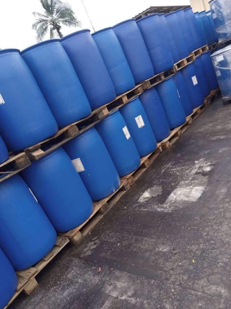 Large Blue Plastic Drums Industrial Storage Containers (Category: Storage Boxes & Baskets) located in Caloocan City. Submitted by vastbird_4f59c3 (Listing ID 1465699190, Image 2). Description: - Heavy-duty blue plastic drums built for tough outdoor conditions - Features double bung caps on top for secure closure - Ideal for industrial storage, water collection, or creative DIY projects - Multiple units available - perfect for bulk purchases - Pic