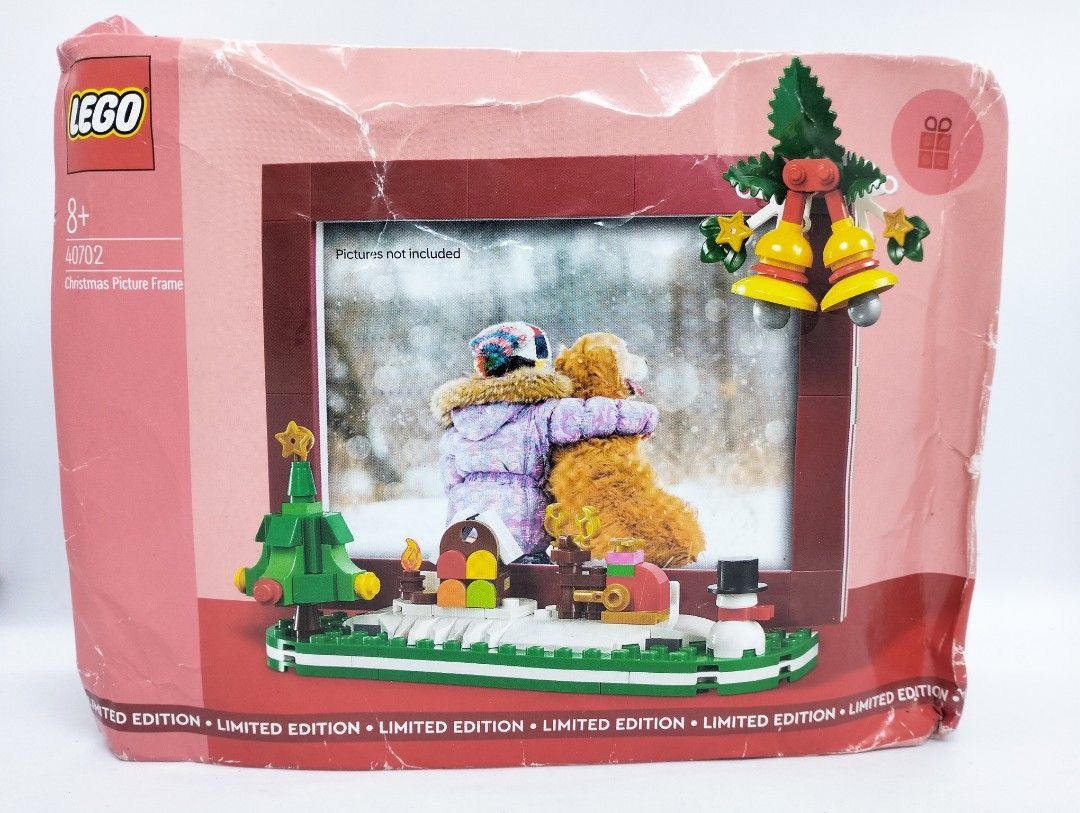 Lego 40702 Christmas Picture Frame (Category: Lego & Building Sets) located in Baguio. Submitted by toys_of_yesteryear (Listing ID 1465704512, Image 2). Description: 📌loc. Baguio ✅ Lego 40702 Christmas Picture Frame. Limited Edition. Sealed/new but Damaged box as seen on the photos. Actyal photis posted. What you see is what you get. ✅Price: posted + sf. 👉Mop: Gcash 👉Mod: J&T only These are carefully hand-picked, hard-to-find pieces sourced fr