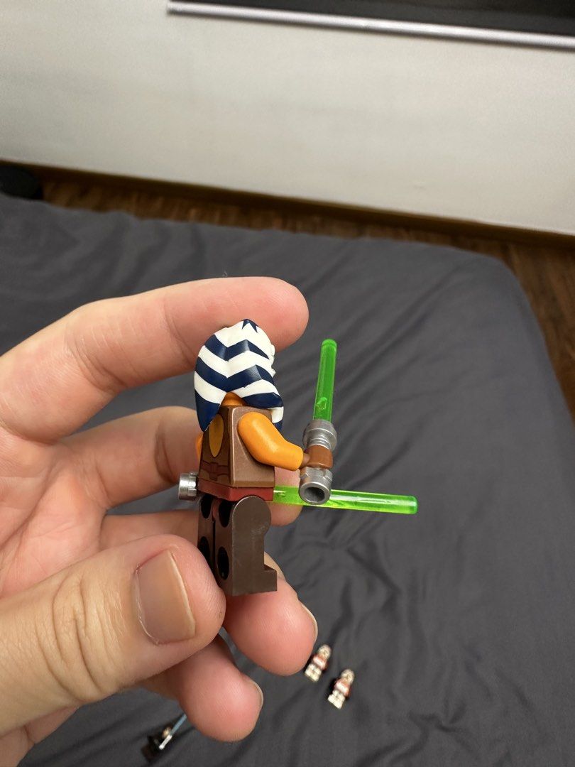 LEGO Star Wars Ahsoka Minifigure (Category: Lego & Building Sets) located in Quezon City. Submitted by migsu126 (Listing ID 1465696343, Image 3). Description: - 1,600 - LEGO Star Wars Ahsoka Tano minifigure.