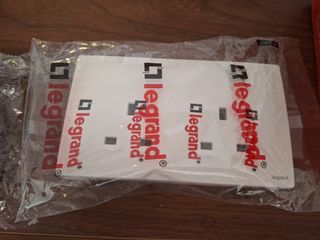 （分類：）位於 。 由 ktsjason 提交（商品編號 1465592764，圖片 1）。簡介： 。