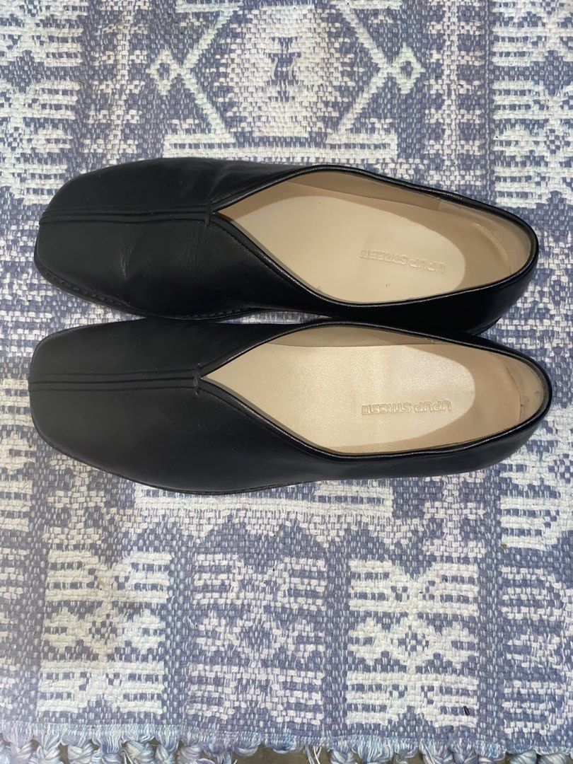 Lemaire Alt Loafers (Category: Dress Shoes) located in Manila. Submitted by skipp_ (Listing ID 1465726928, Image 1). Description: Monk Shoes / Loafers Vegetable- tanned Buffalo Leather Size: 25.5 cm / US 8 - Inclusions: Comes with original shoe box - Condition: Excellent *used once Different from my other posting.