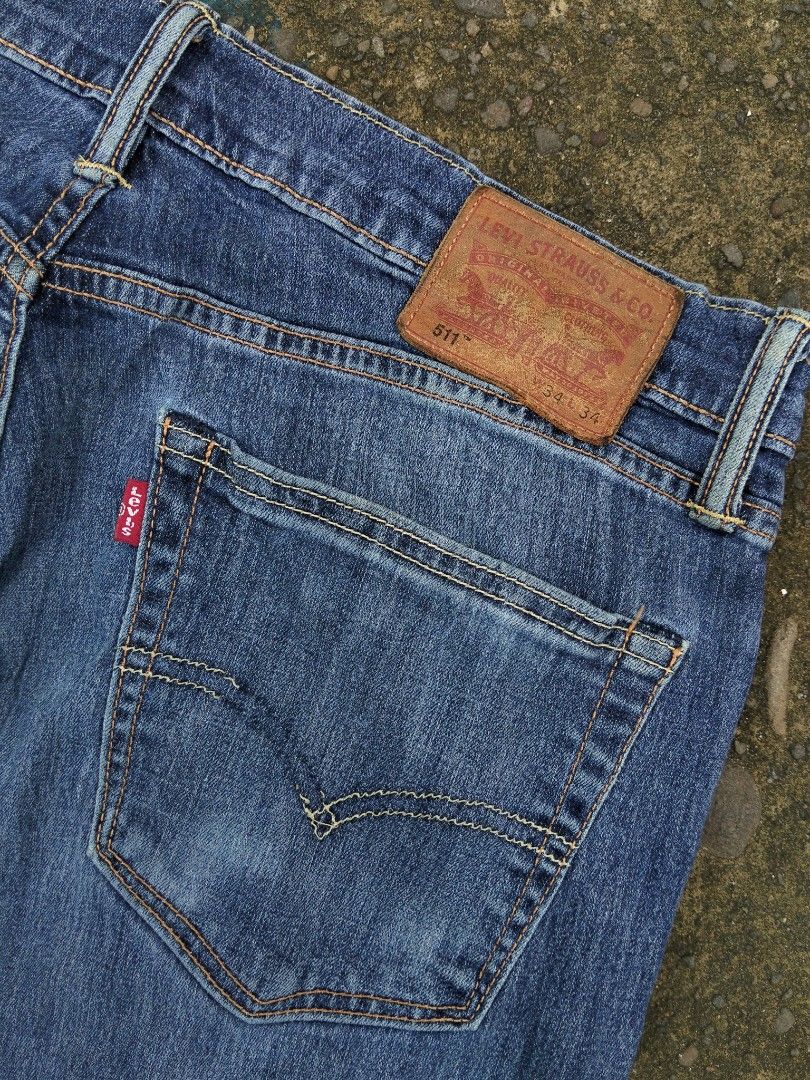LEVI'S 511 LEATHER PATCH (Category: Jeans) located in Bacolod City. Submitted by hyoohxzx (Listing ID 1465707731, Image 3). Description: ♻️WTS •LEVI'S 511 LEATHER PATCH •SIZE 34x34 •ACTUAL SIZE 34 •LENGTH 41 •LEG OPENING 8 •EXCELLENT CONDITION •LOCATION BACOLOD CITY, NEGROS OCCIDENTAL📌 •PM ME 📩📩📩.
