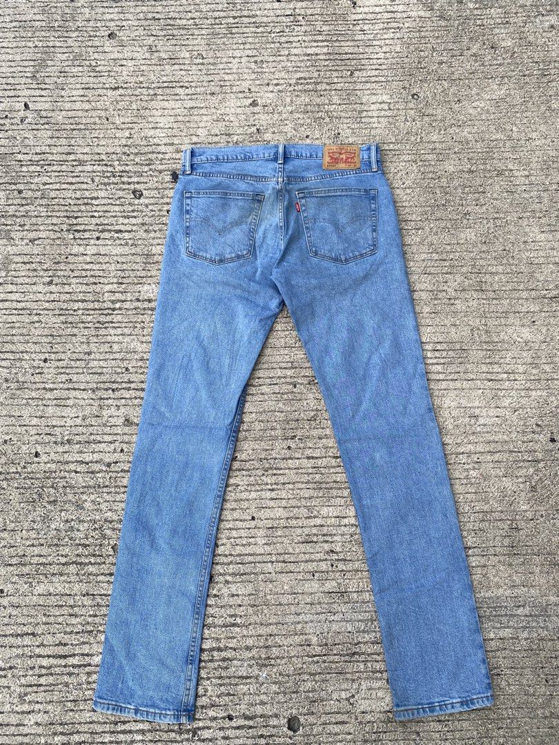 LEVIS PANTS (Category: Jeans) located in Cebu City. Submitted by arsenyong (Listing ID 1465708325, Image 1). Description: Waist:32-34 Length :43 Hem :7 Very good condition Issue:yellow dirt Need wash .