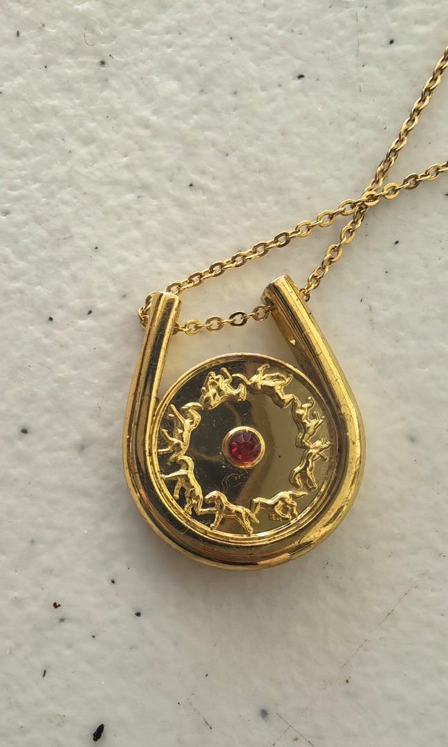 Like NEW necklace (Category: Necklaces) located in Tuguegarao City. Submitted by zenphoenix-7ad615 (Listing ID 1465707783, Image 3). Description: Pretty. In actual.