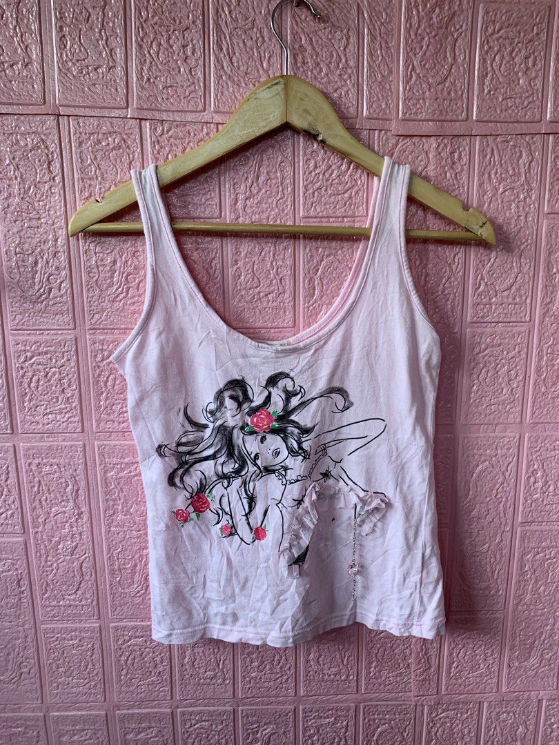 Liz Lisa Tank Top (Category: Sleeveless) located in Kabacan. Submitted by mansourrrrrr (Listing ID 1465672578, Image 1). Description: Liz Lisa Tank Top Size: Medium Excellent Condition .