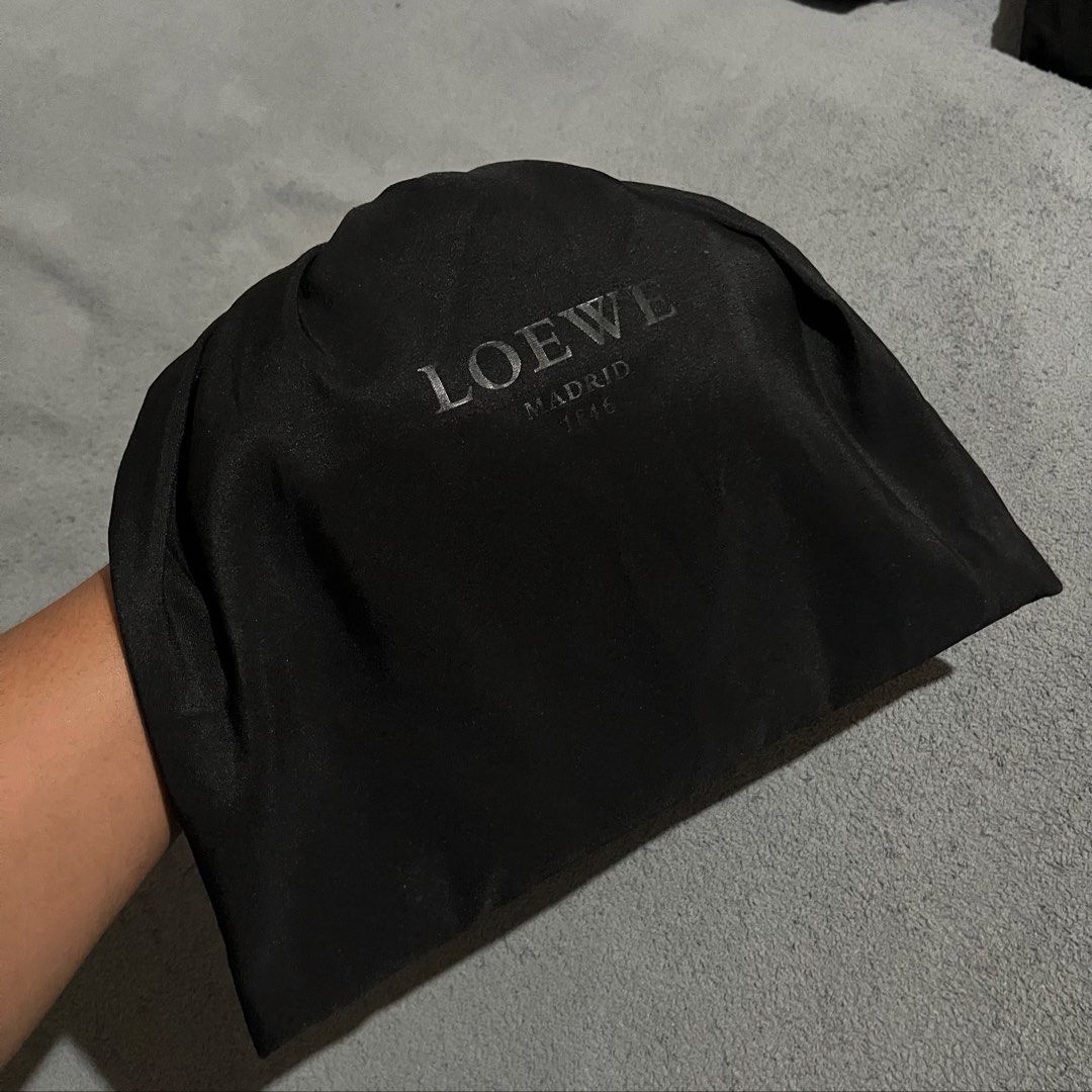 Loewe Dust Bag (Category: Luxury Bags & Wallets) located in Hagonoy. Submitted by ianthrift_ph (Listing ID 1465715558, Image 2). Description: (see detailed picture for size) pristine condition no issue .