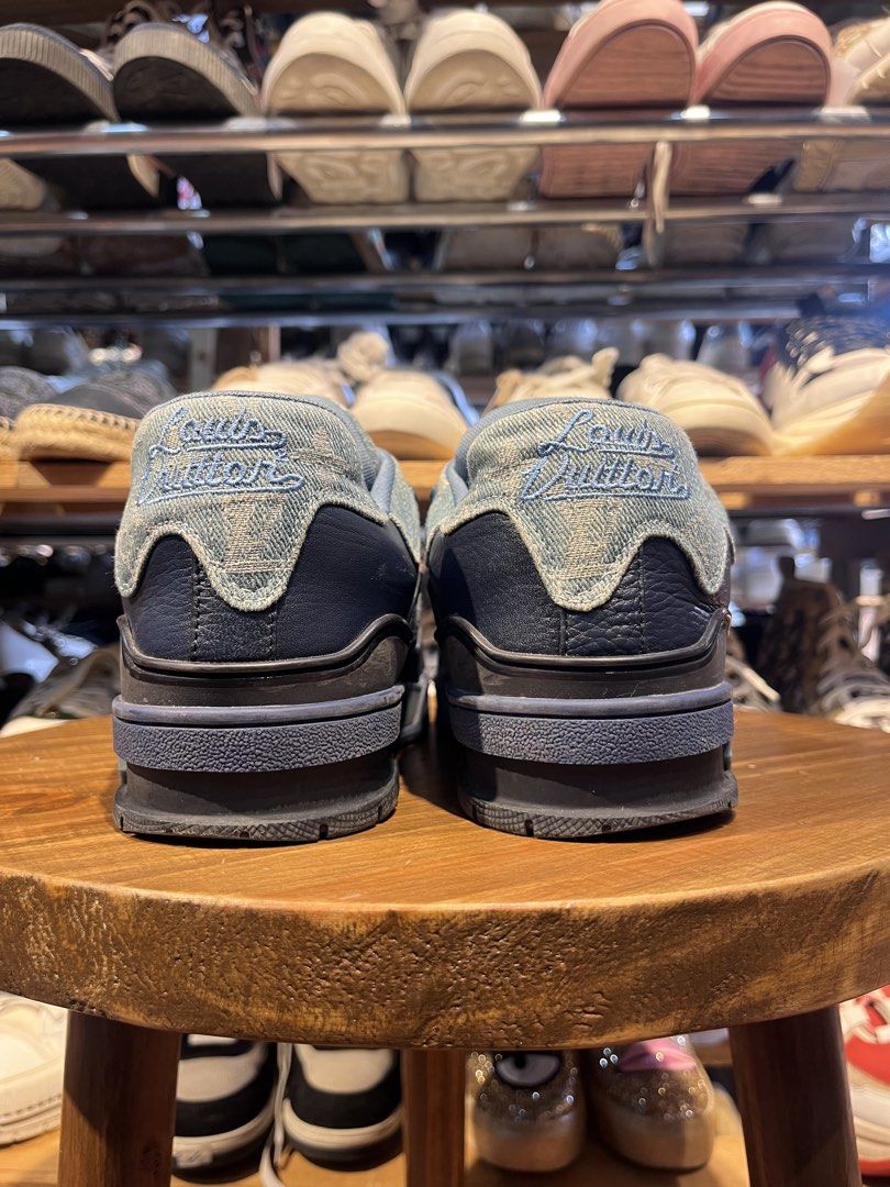 LOUIS VUITTON 27cm (Category: Casual Shoes) located in Baguio. Submitted by shoelux (Listing ID 1465643093, Image 3). Description: .