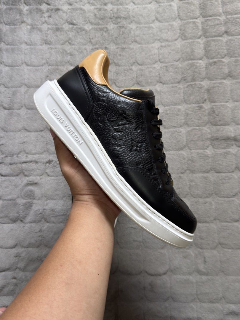 LOUIS VUITTON BEVERLY HILLS SNEAKER (Category: Sneakers & Footwear) located in Manila. Submitted by azgtrrz (Listing ID 1465656796, Image 2). Description: FOR SALE LOUIS VUITTON BEVERLY HILLS SNEAKER SIZE 8 (FITS 9.5-10) USED TWICE 20,000 php MANILA AREA.