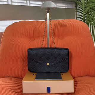 (Category: ) located in . Submitted by megsluxefinds (Listing ID 1465709368, Image 1). Description: .