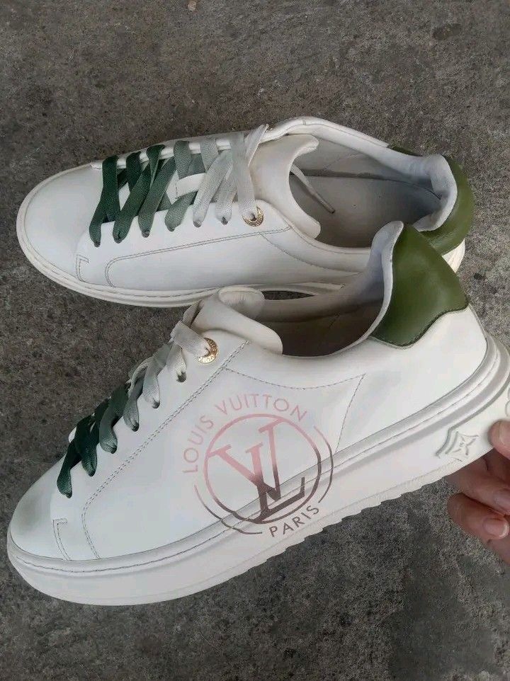 Louis Vuitton LV sneakers (Category: Sneakers) located in Koronadal. Submitted by joeannmahi28609 (Listing ID 1465614689, Image 1). Description: Louis Vuitton LV leather sneakers made in Italy size eur 43 for men only coded in excellent condition ukay source wow swerte mka mine nito gnda LV lalo na design mga boss bongga n shoes mine nyona.