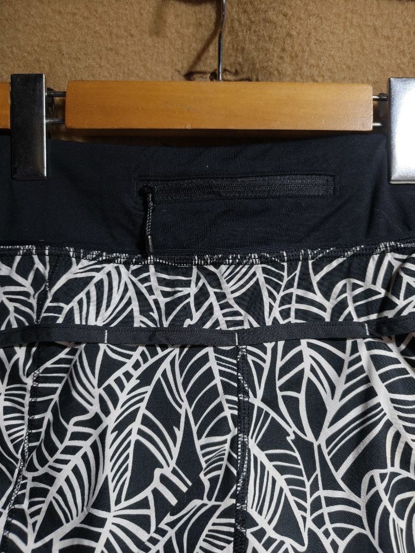Lululemon Run: Speed Short, Dot 6 (Category: Activewear) located in Camalaniugan. Submitted by thrifter10 (Listing ID 1465705142, Image 3). Description: .