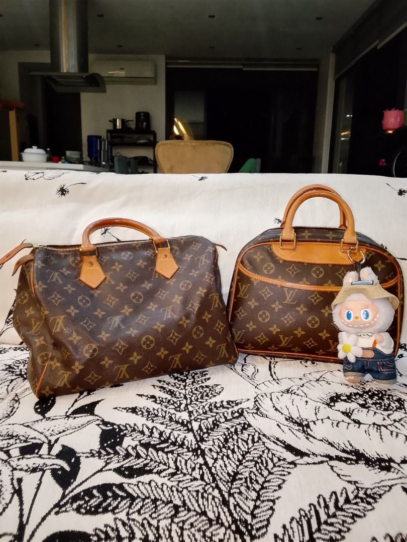 LV Bags bundle (Category: Luxury Bags & Wallets) located in Quezon City. Submitted by kema2191 (Listing ID 1465703639, Image 2). Description: LV trouville medium size LV speedy 30.