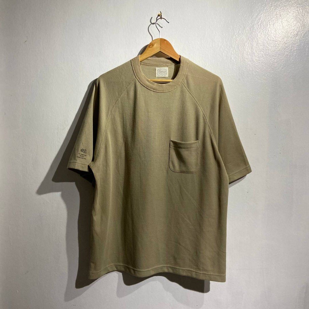 Madness Waffle-Knit Pocket Tee (Category: Tshirts & Polo Shirts ) located in Jamindan. Submitted by suecyyythrift (Listing ID 1465663234, Image 1). Description: Madness Waffle-Knit Pocket Tee Large on Tag 23 Width 29.5 Length Good as new 10/10 Color rate No Flaws.