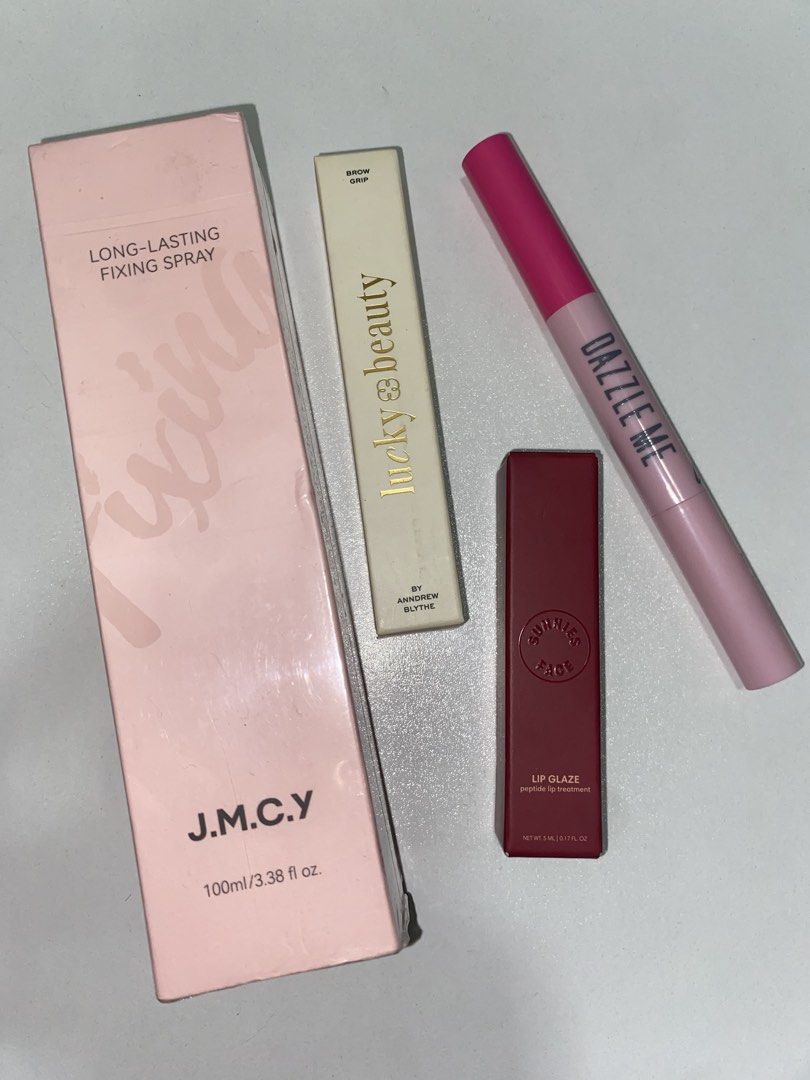 Make up bundle (Category: Makeup) located in Marikina City. Submitted by ihcas_ (Listing ID 1465676542, Image 1). Description: — RUSH ‼️ • Lucky Beauty brow grip - never been used • Sunnies Face lip glaze shade: merry - never been used • Dazzle Me eyebrow pencil- used once • JMCY Setting spray - sealed pa — sold as set for only ₱ 480 + sf — PAYO 📍Marikina City.