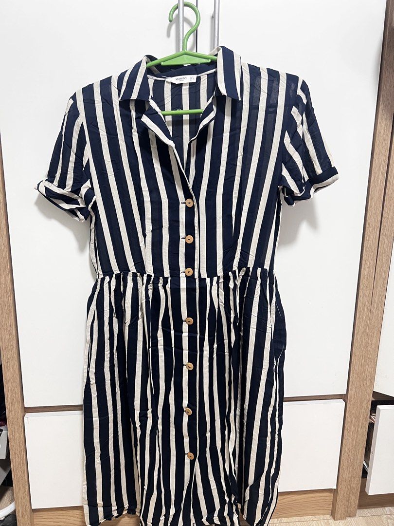 Mango Dress ( Like New) (Category: Dresses) located in San Pedro. Submitted by biu.ph (Listing ID 1465595603, Image 1). Description: orig price 1,200 selling it for 600 rfs: decluttering.