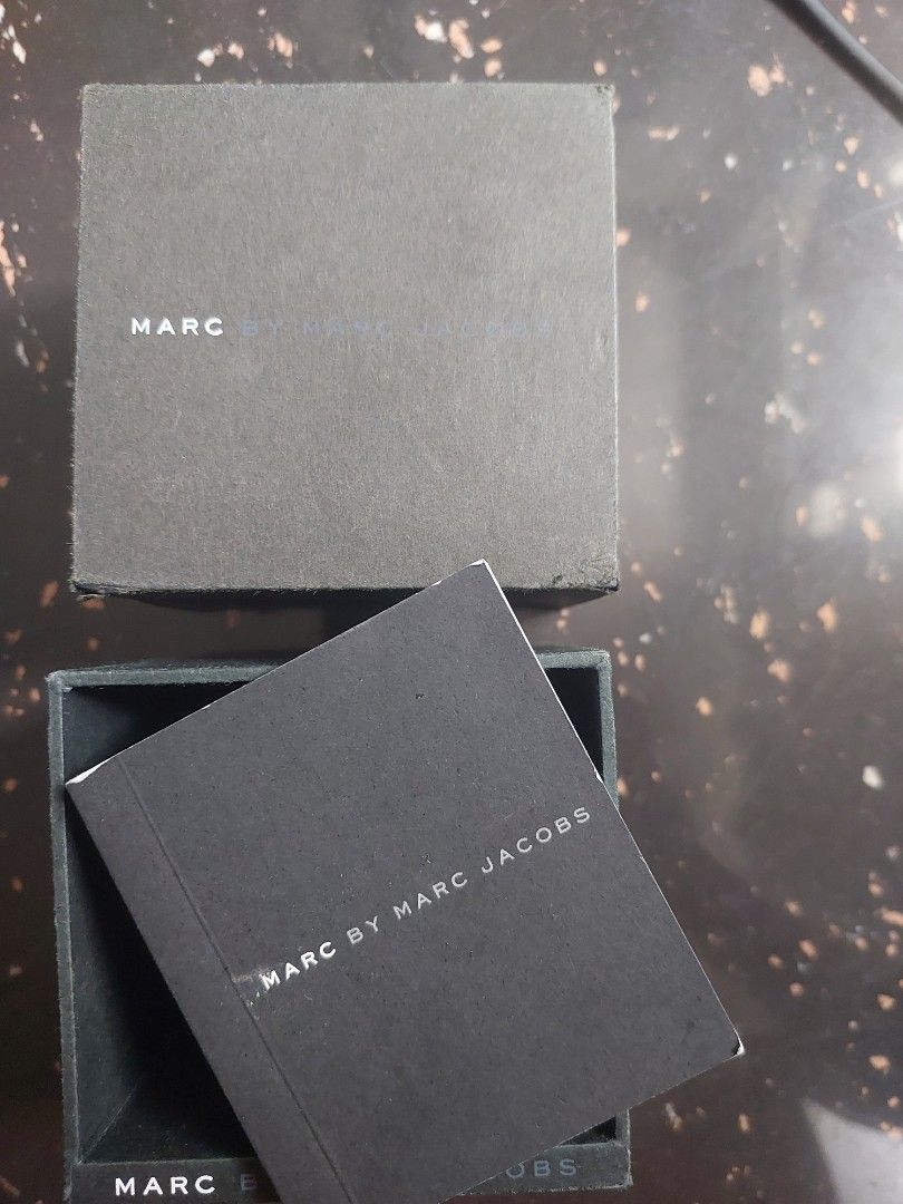 Marc by marc jacob (Category: Women's Watches) located in Manila. Submitted by kristinera72772 (Listing ID 1463655484, Image 3). Description: .