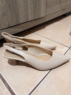 (Category: ) located in . Submitted by preloved_twinks (Listing ID 1465696880, Image 1). Description: .