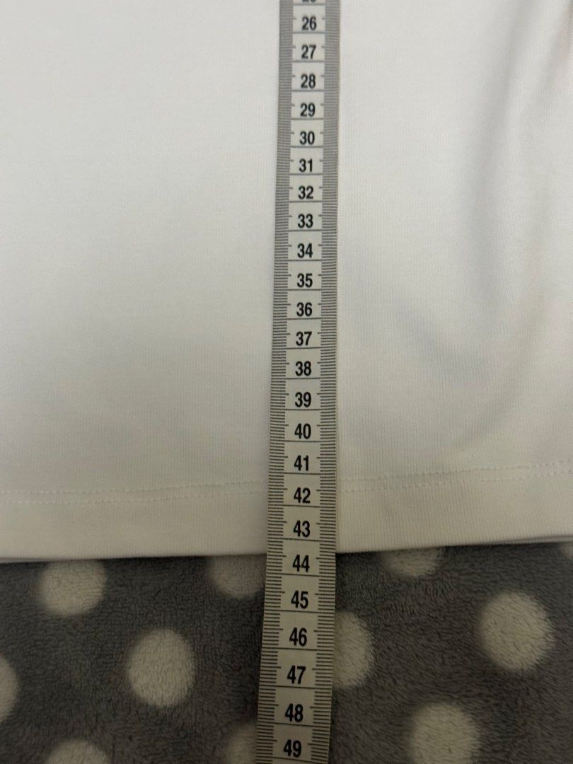 Marithe Cropped （分類：T-shirt）位於 Hong Kong。 由 keepsharee 提交（商品編號 1465712895，圖片 6）。簡介： Used 2times 用過2-3次 .. 好似新噉。
