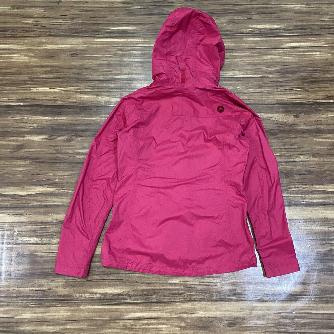 Marmot Outdoor Waterproof Rain Jacket (Category: Coats, Jackets and Outerwear) located in Cebu City. Submitted by accurate.curations.ceb (Listing ID 1465708811, Image 2). Description: Marmot Outdoor Rain Jacket Excellent Condition COLOR RATE: 9.5/10 Issues: None Medium Measurements: Width: 20 inches Length: 26 inches Price + Sf 📍Cebu Shipping via J&T NO COD/COP PAYMENT FIRST VIA GCASH OR BANK Unli vouch and VC for legitimacy dm if interested 📩.