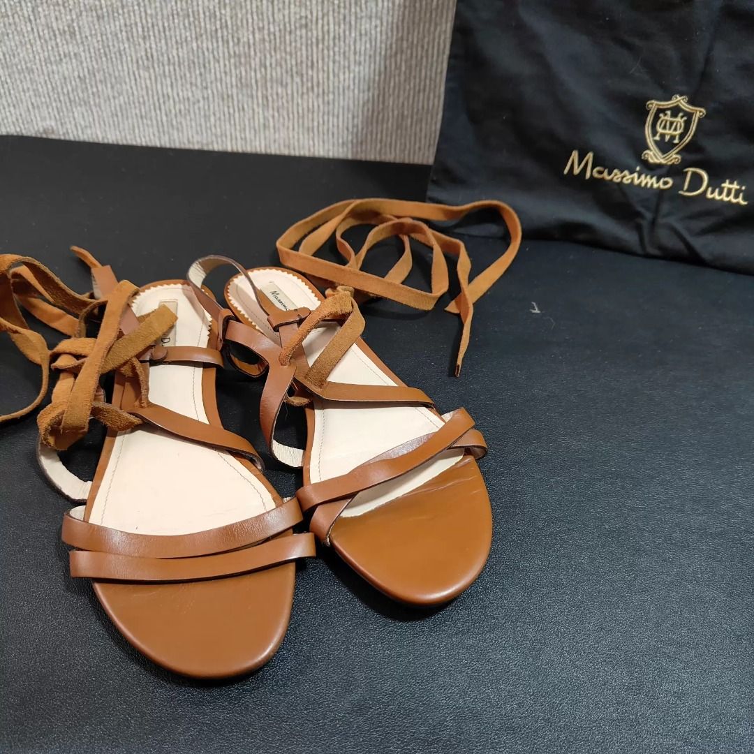 Massimo Dutti Pumps EU 38 | MD-916589427330 (Category: Flats & Sandals) located in Paranaque City. Submitted by silverphoenix.00302e (Listing ID 1465711823, Image 1). Description: Massimo Dutti Pumps EU 37/38/39. Leather construction. Condition: clearance imperfections; please review the photos carefully for the exact condition. Reference:.