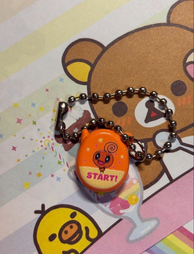 Memetchi Tamagotchi Keychain (Category: Vintage Collectibles) located in San Juan City. Submitted by glitznpops.ph (Listing ID 1465389831, Image 2). Description: .
