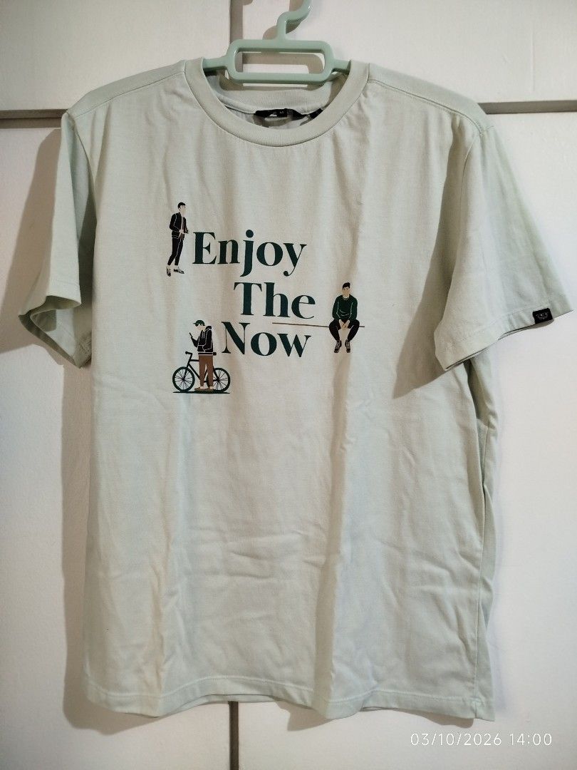 Memo tshirt medium (color light mint green) (Category: Tshirts & Polo Shirts ) located in Quezon City. Submitted by crci12 (Listing ID 1465626307, Image 1). Description: Memo tshirt medium color light mint green Slightly used Actual pictures posted What you see is what you get P350 only Meet ups: 1. Simplicity mini stop commonwealth ave., balara, qc. 2. Mgas station beside oyasa hardware luzon ave., qc. *Kindly send us a message for a schedule of