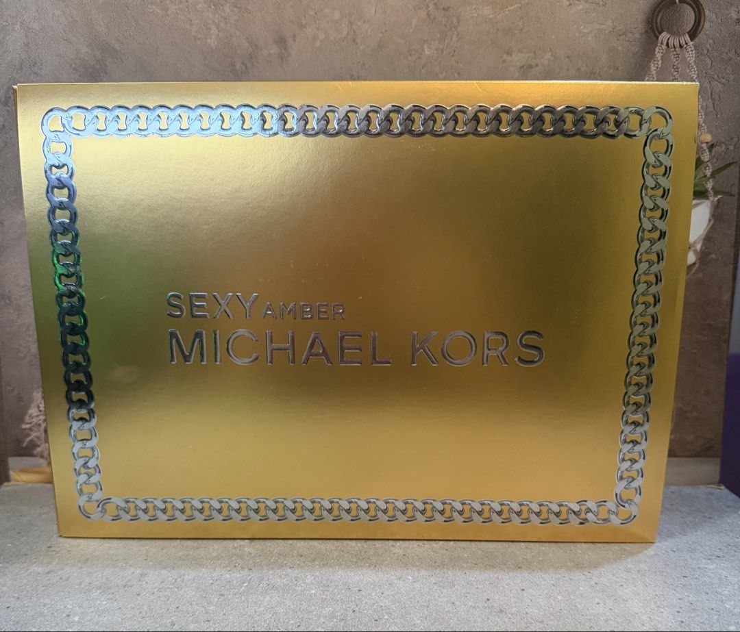 Michael Kors Sexy Amber (Category: Fragrance & Deodorants) located in Paranaque City. Submitted by oommggg (Listing ID 1465595910, Image 1). Description: 100% Original Paranaque Area If nagdududa wag bumili..