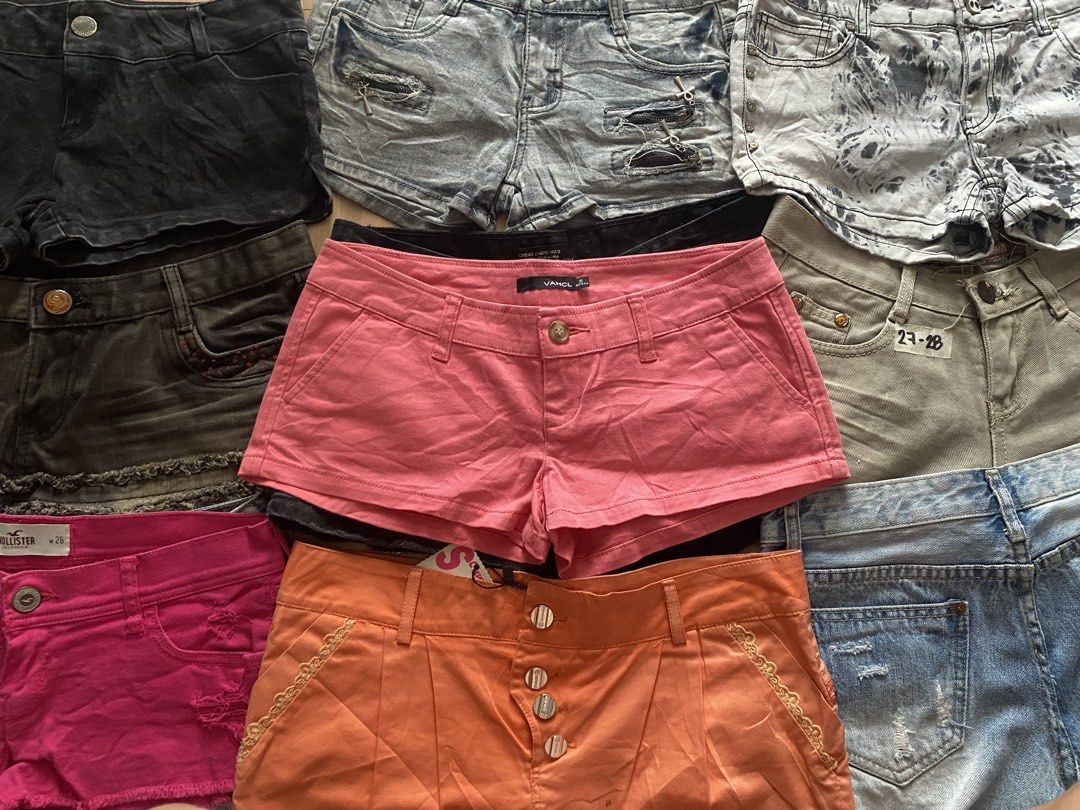 micro low baby pink cute shorts (Category: Shorts) located in Manila. Submitted by lavernsloop (Listing ID 1465637333, Image 1). Description: size 29-30 low rise | lenght 8 inch slight stretch DM FOR MORE DEETS.