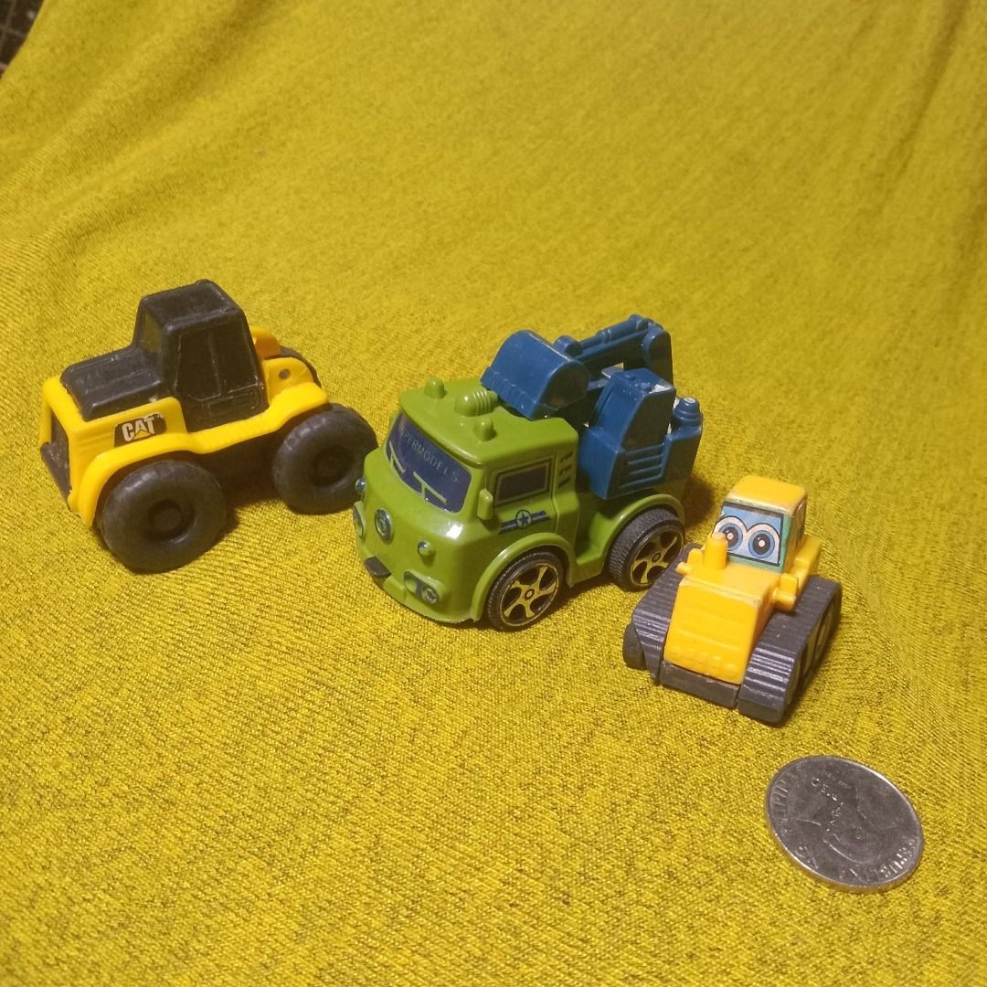 Mini 4 wheel toy (Category: Kids Toys) located in San Jose del Monte. Submitted by ShoesHunter77 (Listing ID 1465634380, Image 1). Description: 4 wheel toys.