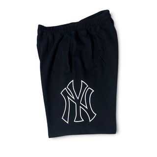 (Category: ) located in . Submitted by nk_thriftshop (Listing ID 1465663740, Image 1). Description: .
