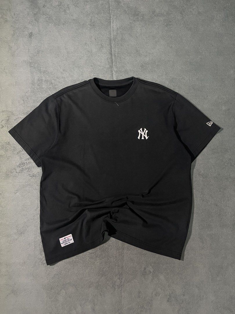 MLB x New Era Shirt (Category: Activewear) located in Marilao. Submitted by thriftyy_69 (Listing ID 1465759570, Image 3). Description: New era x MLB •dimes: 23 x 27.5 •size: L •condition: Good •flaw/s: Minimal Hairlines .