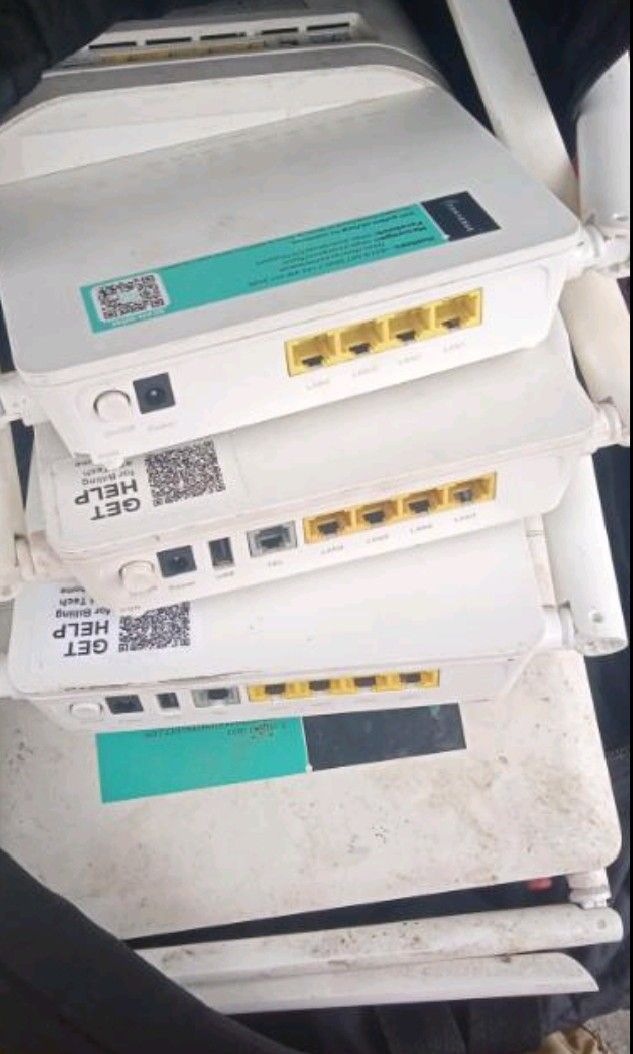 Modem /router (Category: Laptops & Notebooks) located in Manila. Submitted by jabefa1234 (Listing ID 1465651044, Image 1). Description: .