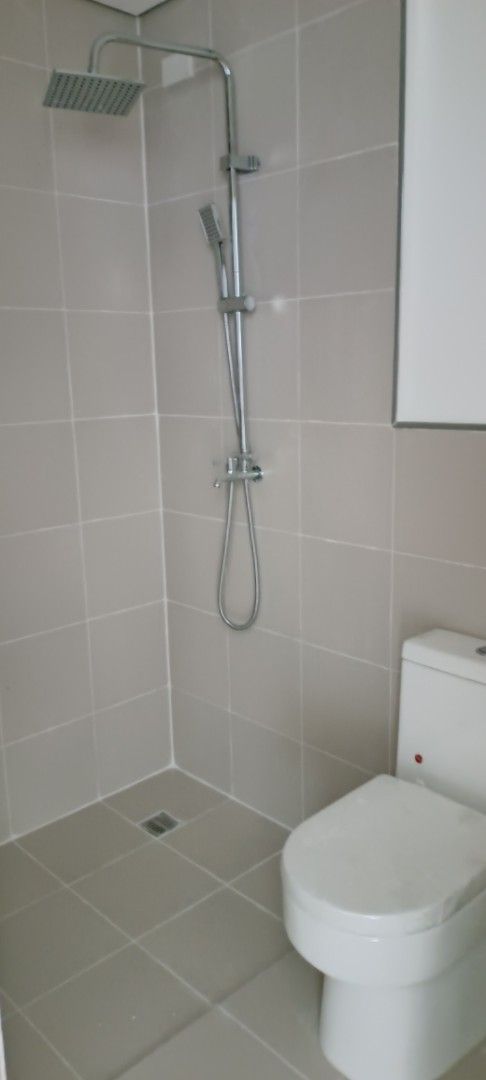 ASSUME BALANCE/ PASALO Condo unit (Category: Apartments & Condos) located in Paranaque City. Submitted by sonia.28 (Listing ID 1465613738, Image 3). Description: ASSUME BALANCE/PASALO CONDO 📌 I-LAND RESIDENCES @ Dr. A. Santos Ave./ Sucat Road, Paranaque Olive Tower 2, 9/F (1) Bedroom, with Balcony @ 27.59 SQM Bare type Brand new unit Hindi pa natitirhan Ready for occupancy 1.5M - Cash out (negotiable) pwede split payments - 20K monthly amortizat