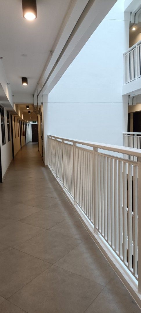 ASSUME BALANCE/ PASALO Condo unit (Category: Apartments & Condos) located in Paranaque City. Submitted by sonia.28 (Listing ID 1465613738, Image 1). Description: ASSUME BALANCE/PASALO CONDO 📌 I-LAND RESIDENCES @ Dr. A. Santos Ave./ Sucat Road, Paranaque Olive Tower 2, 9/F (1) Bedroom, with Balcony @ 27.59 SQM Bare type Brand new unit Hindi pa natitirhan Ready for occupancy 1.5M - Cash out (negotiable) pwede split payments - 20K monthly amortizat