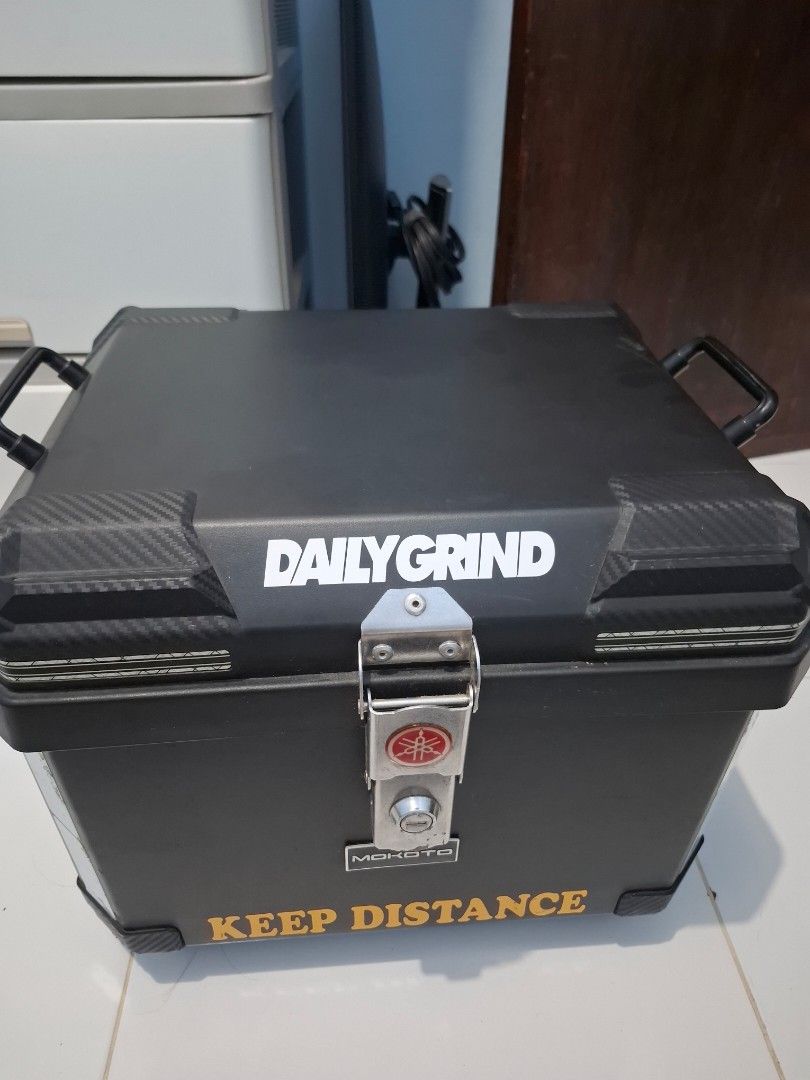 Mokoto Top Box 45L (Category: Other Motorcycles Parts and Accessories) located in Taguig. Submitted by wiltech016 (Listing ID 1465718163, Image 3). Description: 45L Capacity. ABS Material Can fit 1 full face helmet. Mokoto Brand With Foam padding and pockets With Lock & Key. Comes with screws. 1K Fixxx.