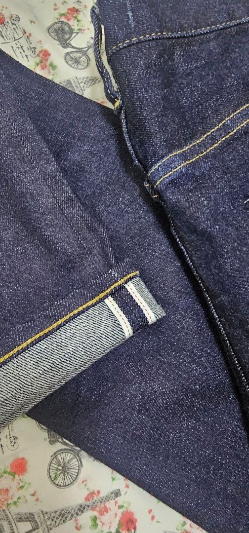 Monkey Time / United Arrows (Category: Jeans) located in Navotas City. Submitted by walburst (Listing ID 1465726622, Image 3). Description: Monkey Time by United Arrows Selvedge denim Indigo Excellent Condition Medium Slim fit Actual Dimes, W: 32in / L: 39in / Hem: 6in Zip fly Made in Japan.