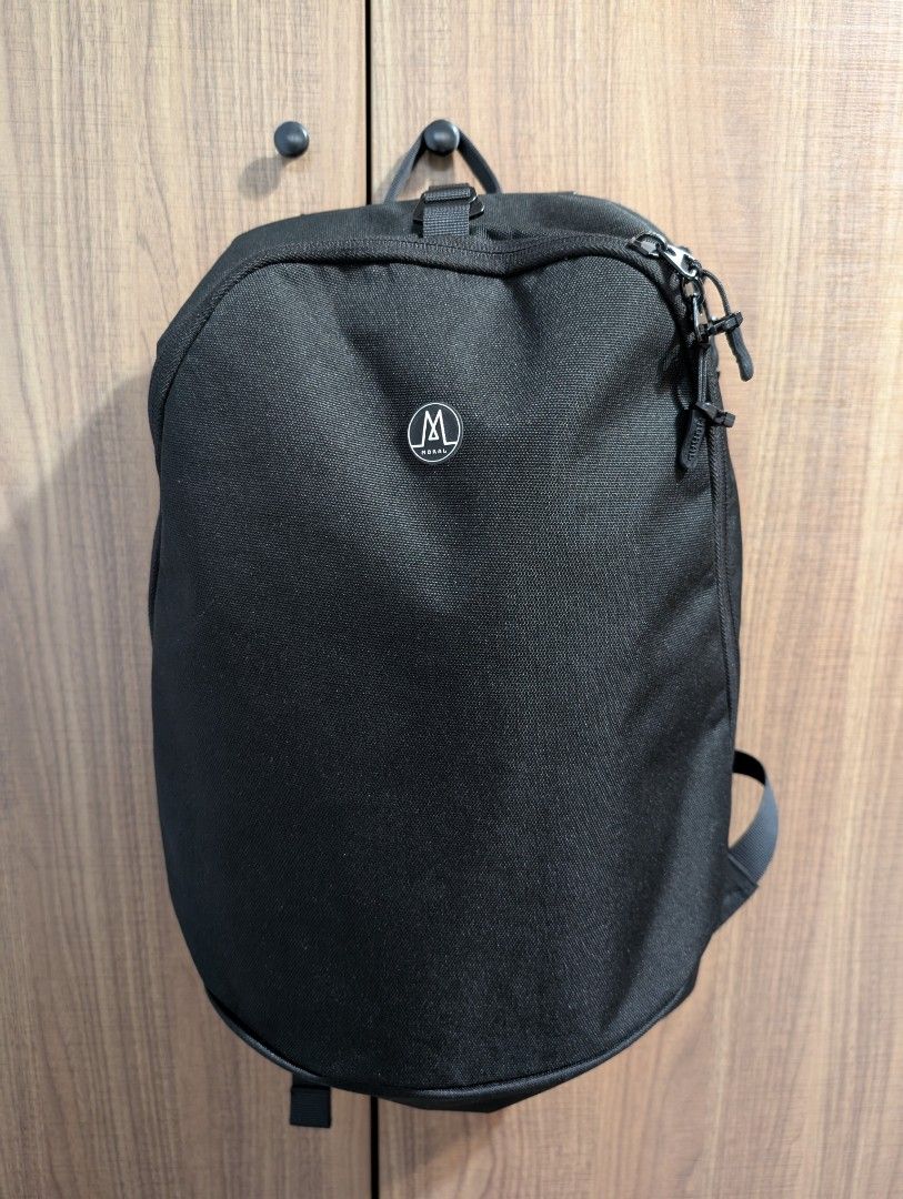 Moral backpack,Marquis Basic Backpack Medium （分類：背包）位於 Hong Kong。 由 wavetoearth2026 提交（商品編號 1465656337，圖片 1）。簡介： Marquis Basic Backpack Medium 出勤率近乎0% 95%新 所見即所得 。