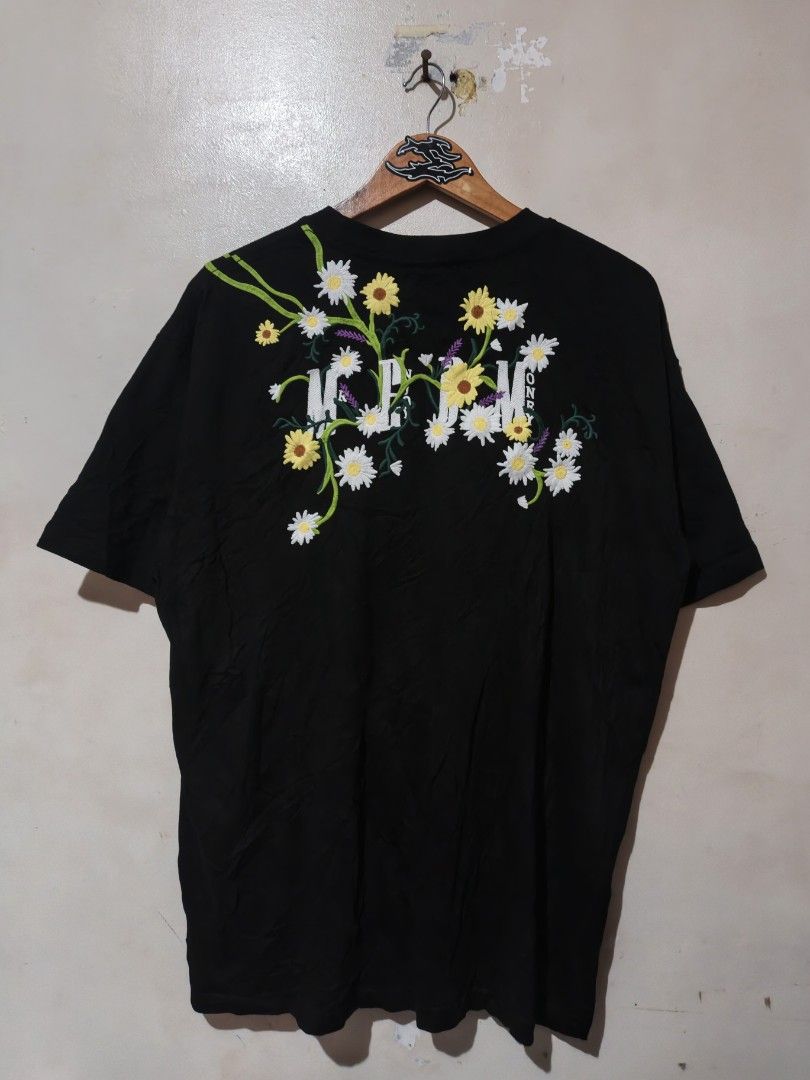 MR. ENJOY DA MONEY (Category: Tshirts & Polo Shirts ) located in Ligao. Submitted by kennethrift_finds (Listing ID 1465711799, Image 2). Description: XLRAGE 24×30 10/10 COLOR RATE AS NEW CONDITION NO ISSUE.