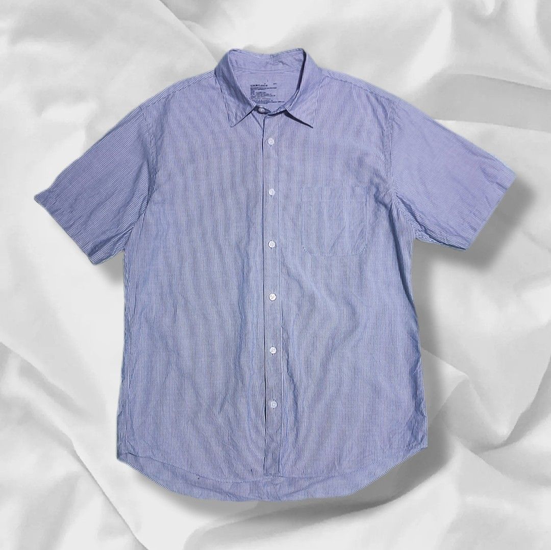 MUJI MEN SHORT SLEEVE BUTTON DOWN SHIRT (Category: Formal Shirts) located in Davao. Submitted by nevar07 (Listing ID 1465664559, Image 1). Description: SIZE: LARGE DIMENSION: W22 X L29 REGULAR FIT SINGLE CHEST POCKET OXFORD MATERIAL EXCELLENT CONDITION LIKE NEW DM TO PURCHASE 📥 𝐑𝐄𝐌𝐈𝐍𝐃𝐄𝐑: •𝐂𝐨𝐥𝐨𝐫 𝐦𝐚𝐲 𝐯𝐚𝐫𝐲 𝐝𝐮𝐞 𝐨𝐟 𝐭𝐡𝐞 𝐥𝐢𝐠𝐡𝐭𝐢𝐧𝐢𝐧𝐠 •𝐀𝐥𝐥 𝐢𝐭𝐞𝐦𝐬 𝐚𝐫𝐞 𝐭𝐡𝐫𝐢𝐟𝐭𝐞𝐝/𝐟𝐫𝐨m 𝐮𝐤𝐚𝐲 𝐛𝐚𝐥𝐞. 𝐋𝐢𝐦𝐢𝐭 𝐚�