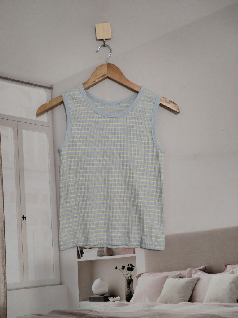 Muji ribbed top (Category: Sleeveless) located in Lucena. Submitted by styleddsc (Listing ID 1465693965, Image 2). Description: .