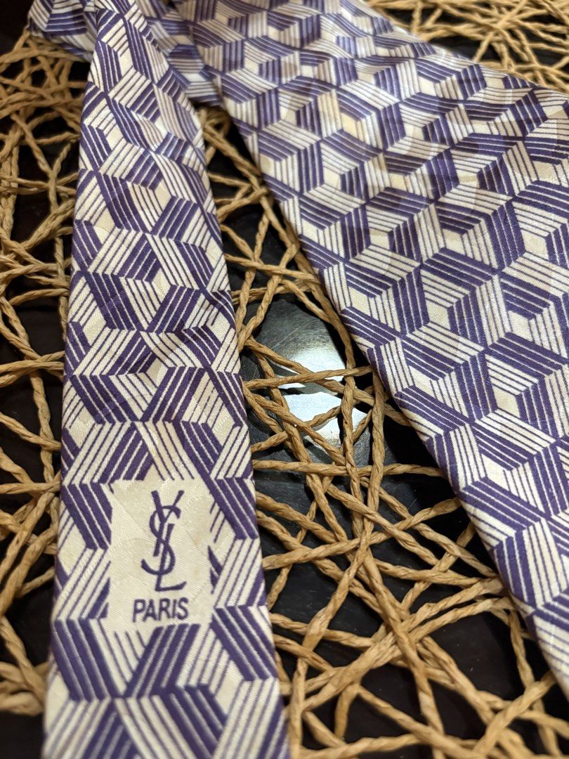 Necktie (Category: Other Home Decor) located in Dipolog. Submitted by playmatesfriend.ph (Listing ID 1465674387, Image 3). Description: .